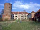 Zamek w Swobnicy - kliknij by zobaczyć powiększenie