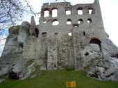 Zamek w Ogrodzieńcu - kliknij by zobaczyć powiększenie